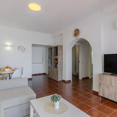 #369 T1 Moinho Appartement *
